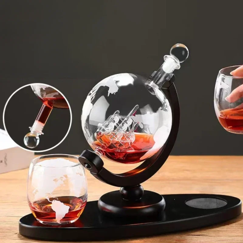 Set Decanter per Whisky da 850 - Decanter Globe Set recensione e prezzo